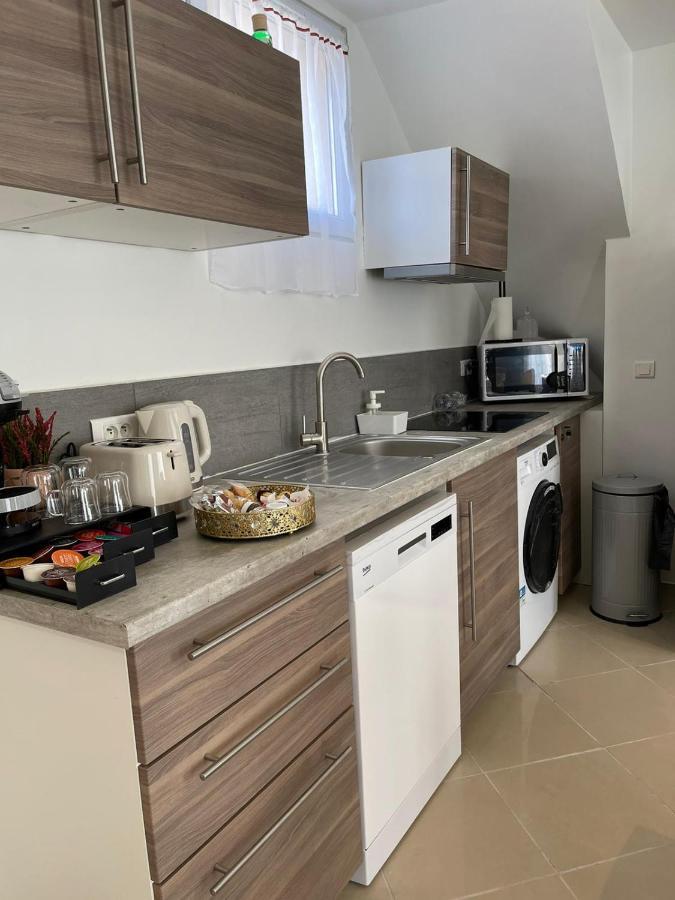 Le Raincy Keys&Home L'Escapade Parisienne - T2 Cosy & Confort מראה חיצוני תמונה